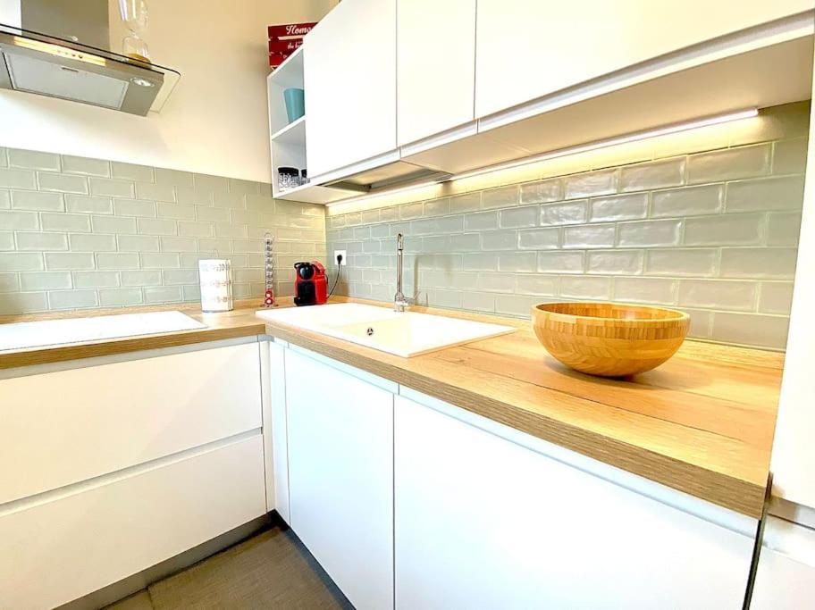 Junior Innovation District Apartment *